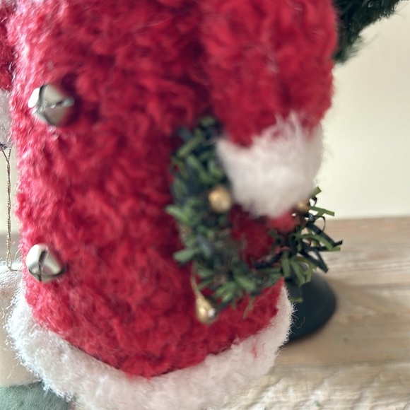 Wool Felt Santa with Red Hat & Packages - Picture 8 of 14